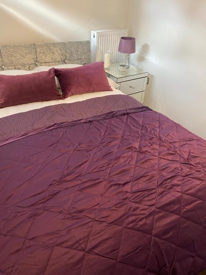 Central Leeds Townhouse With Private Roof Garden Sleeps 4 Buitenkant foto