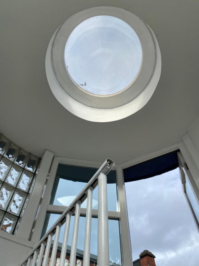 Central Leeds Townhouse With Private Roof Garden Sleeps 4 Buitenkant foto